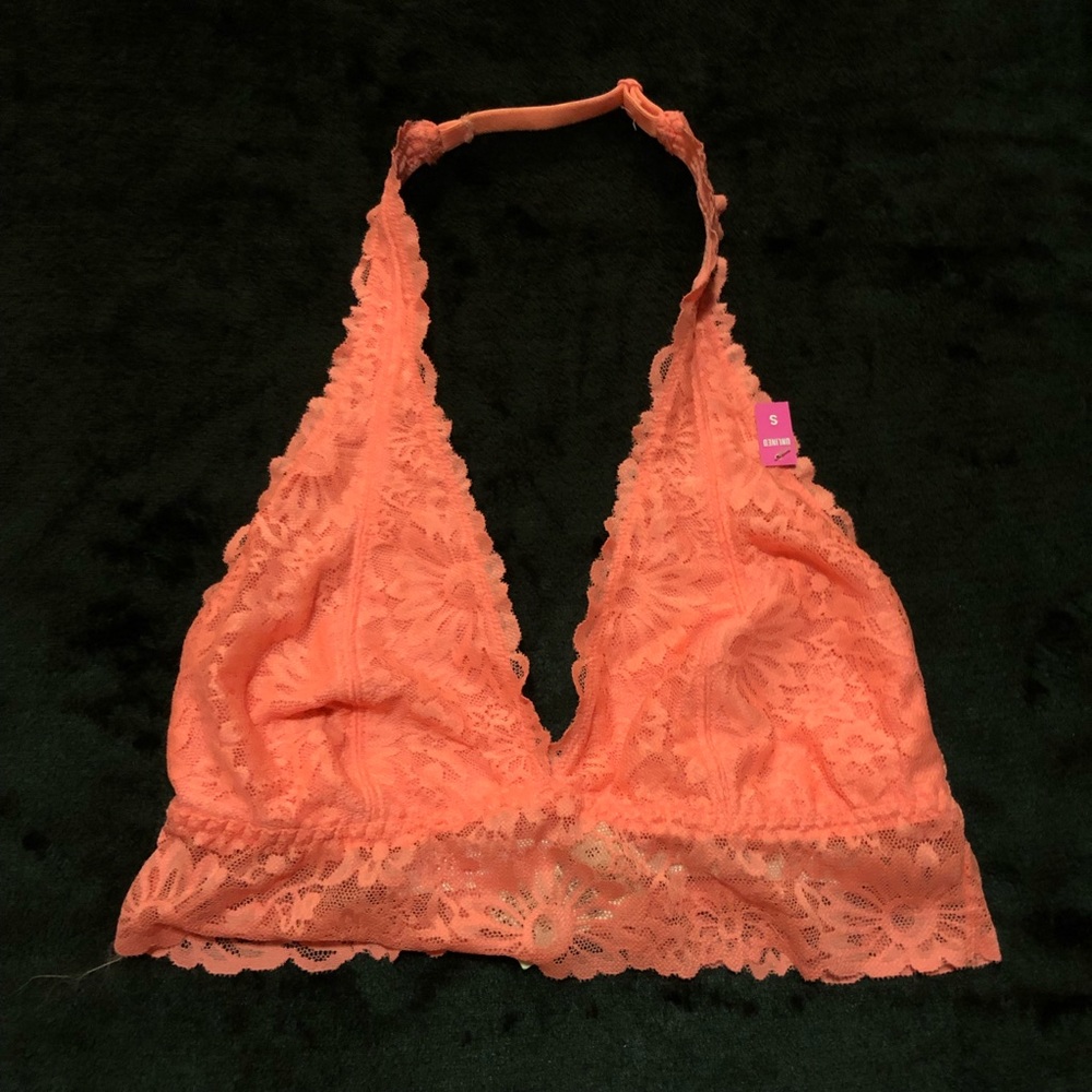 NWT PINK Victoria’s Secret Lace Bralette
